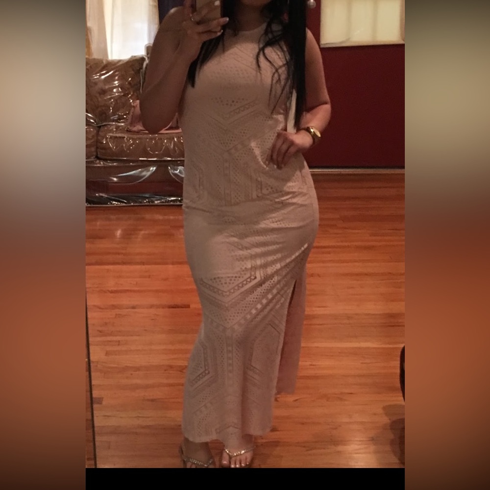 Dress - Picture 7 of 7